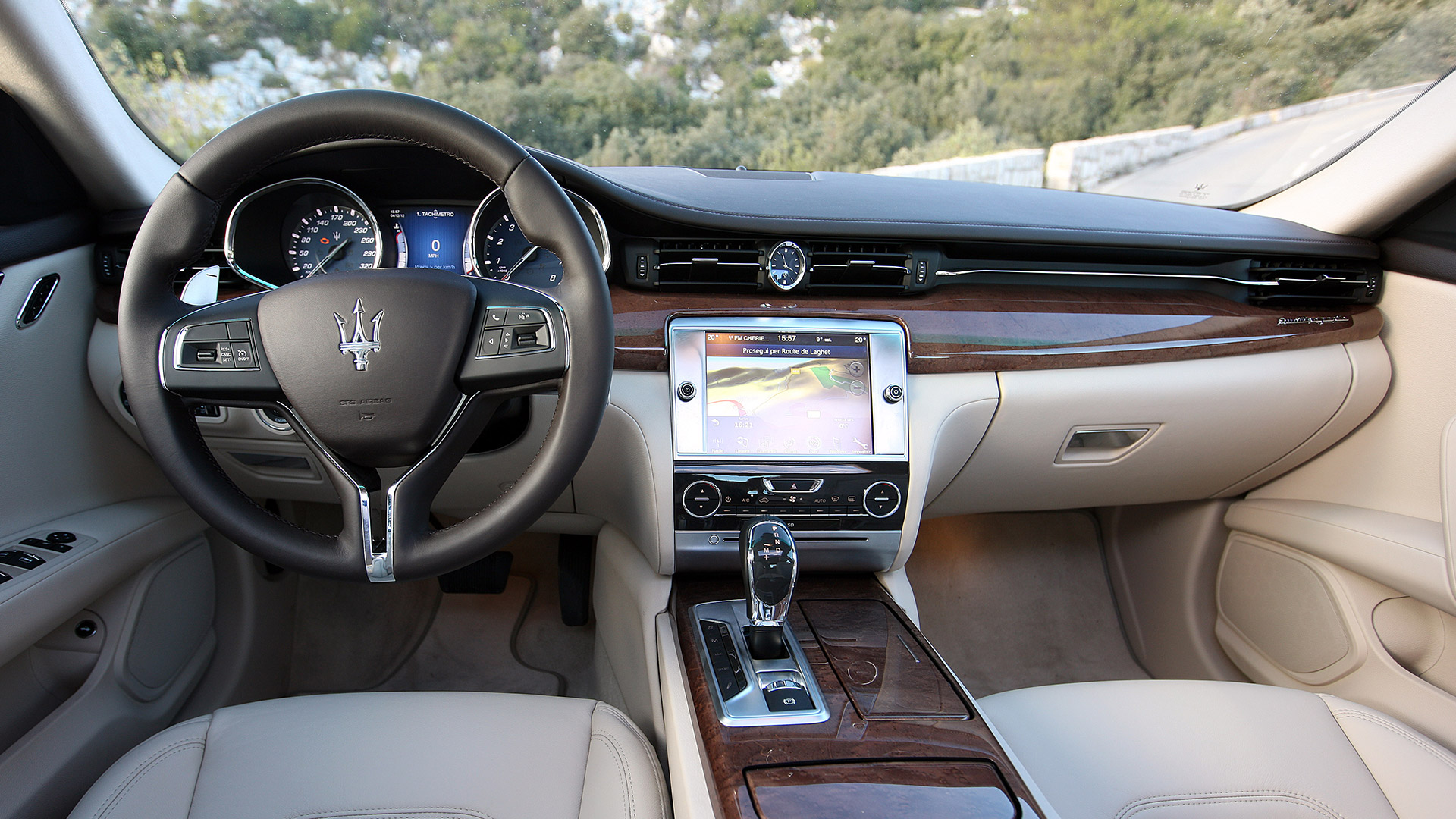 Maserati quattroporte 2015 interior
