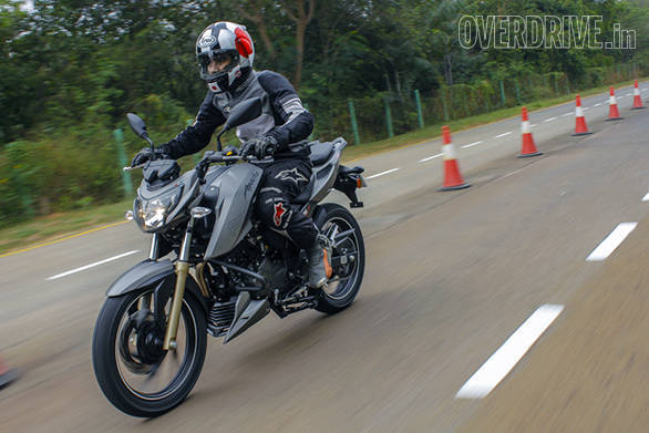 2016 Tvs Apache Rtr 200 4v First Ride Review Overdrive