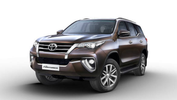 Toyota Innova Crysta Mpv And Fortuner Suv Get Feature Updates