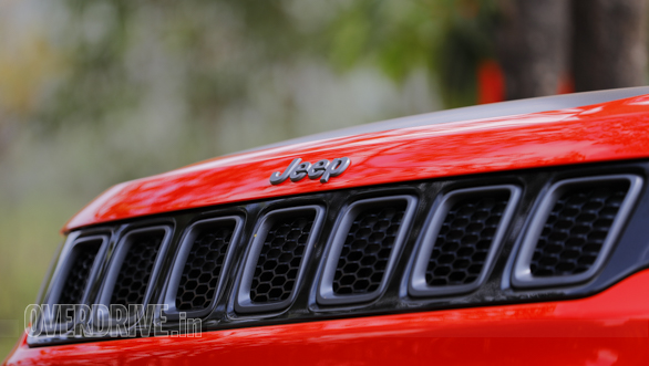 http://stat.overdrive.in/wp-content/uploads/2019/06/2019-Jeep-Compass-Trailhawk-50.jpg