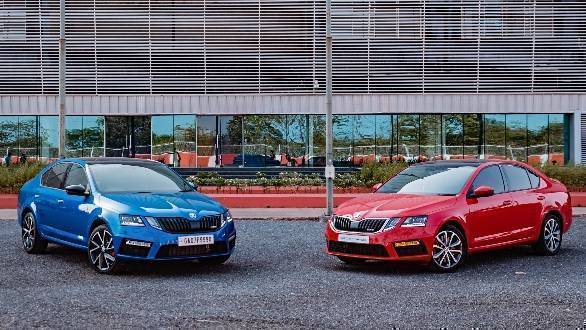 http://stat.overdrive.in/wp-content/uploads/2020/05/2020-Skoda-Octavia-RS-245-vs-RS-230-front-3_4th.jpg