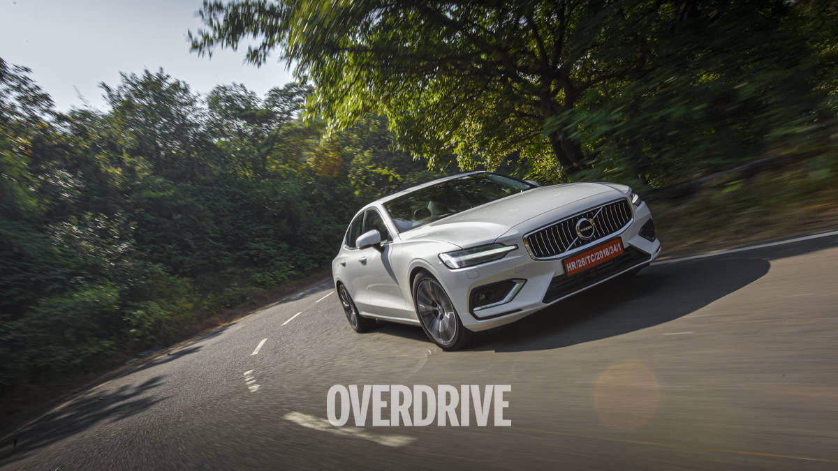 2021 Volvo S60 road test review