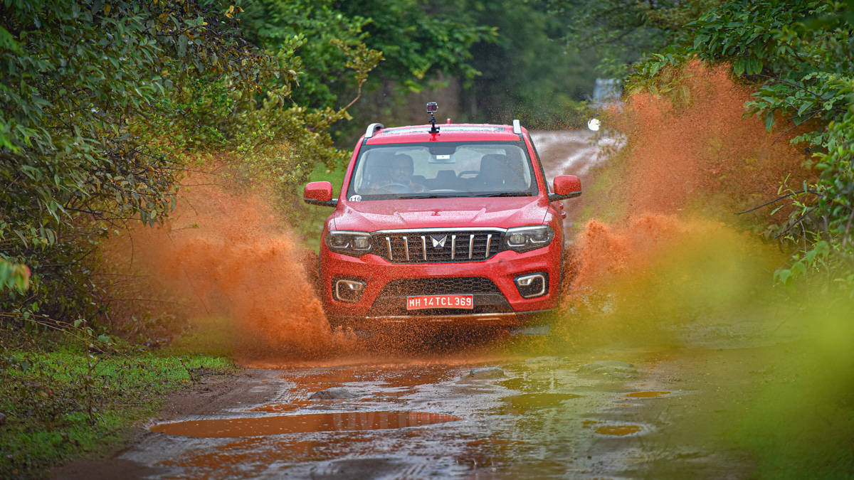 Mahindra garners highest-ever monthly sales of 34,508 units in September 2022