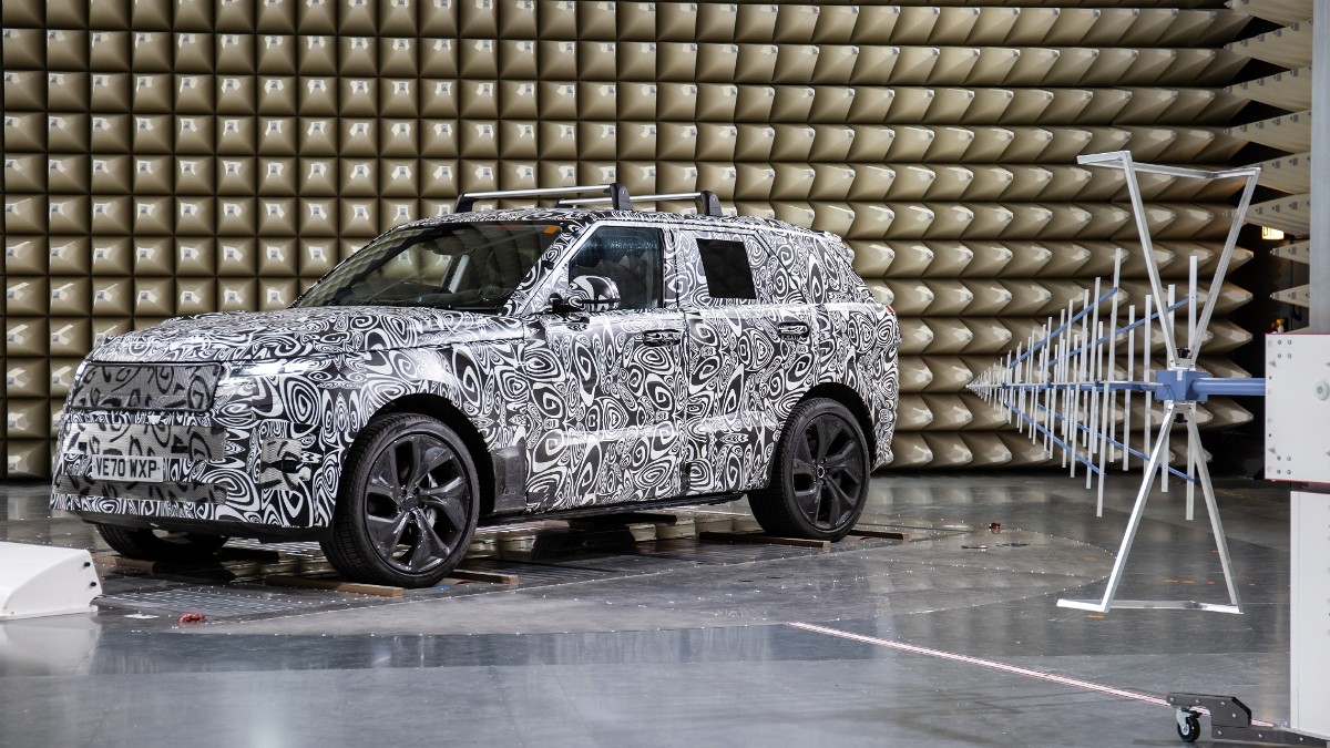 Jaguar Land Rover open EV testing laboratory in the UK