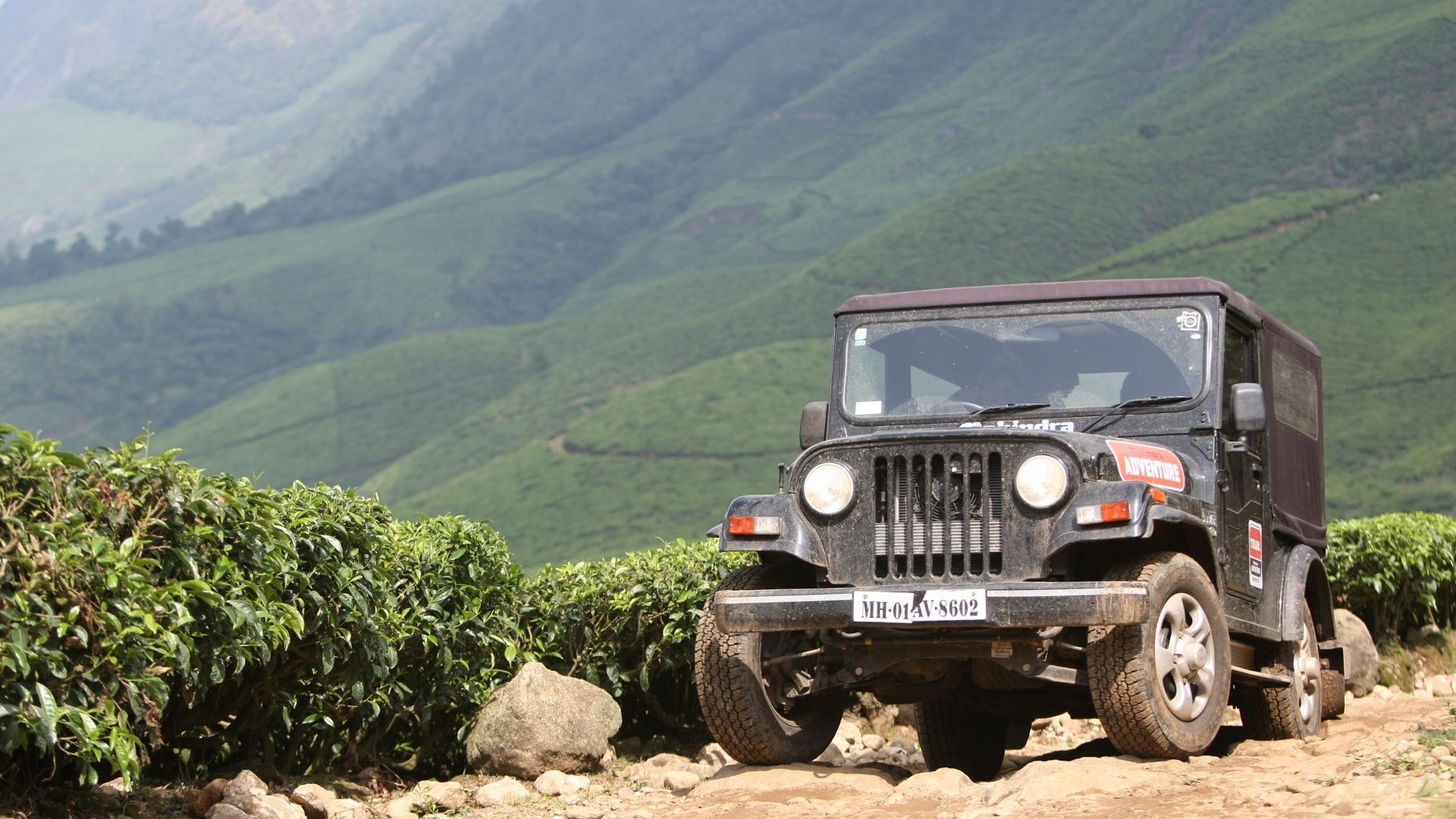 Thar Car Images Download Hd