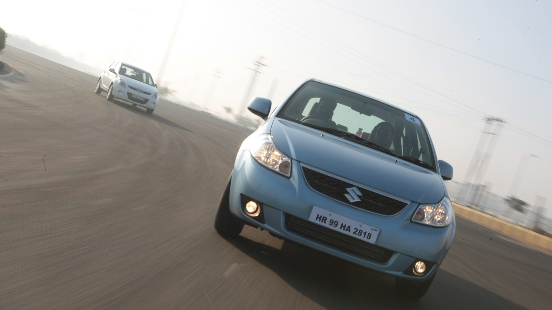 maruti-suzuki-sx4-2013-ZDi-exterior