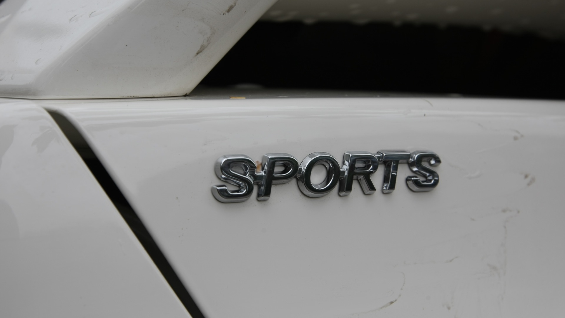 Mitsubishi-Cedia-2013-Sports-Exterior