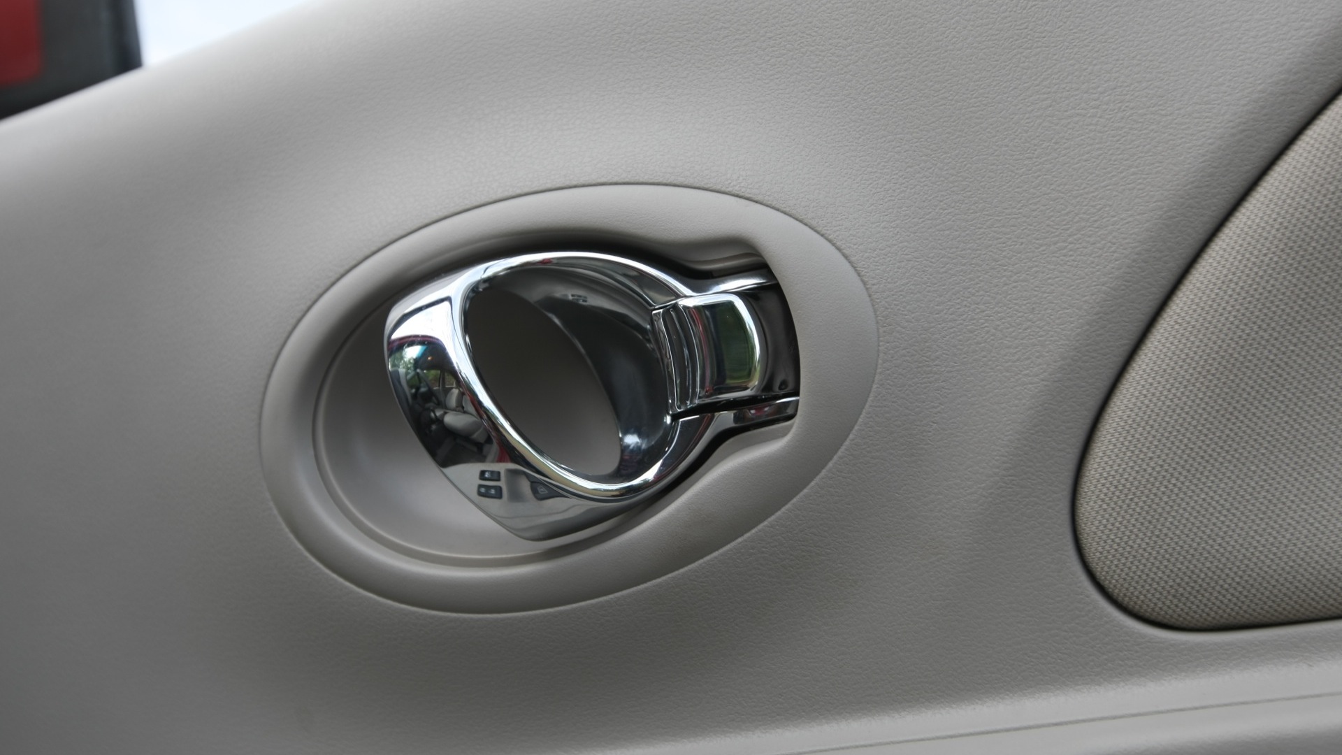Nissan-Micra-2013-XE-Interior