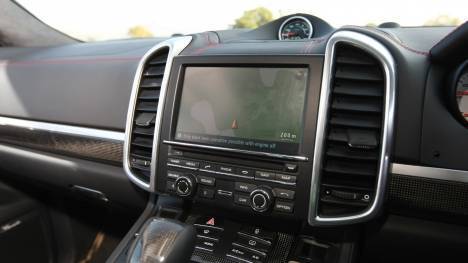 porsche-cayenne-2012-STD-interior