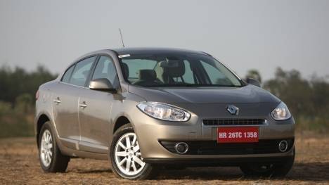 Renault-Fluence-e4-2013-Petrol-Exterior