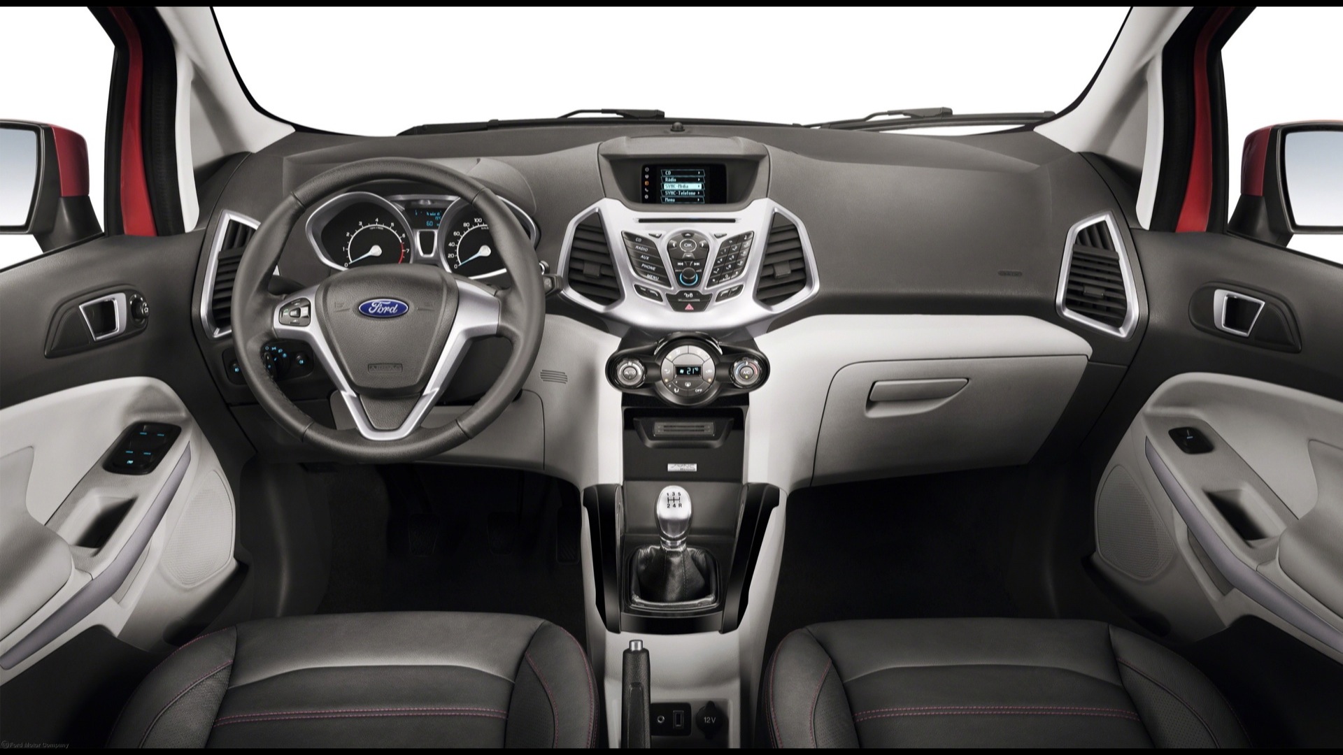 Ford-Ecosport-2013-Petrol-Interior
