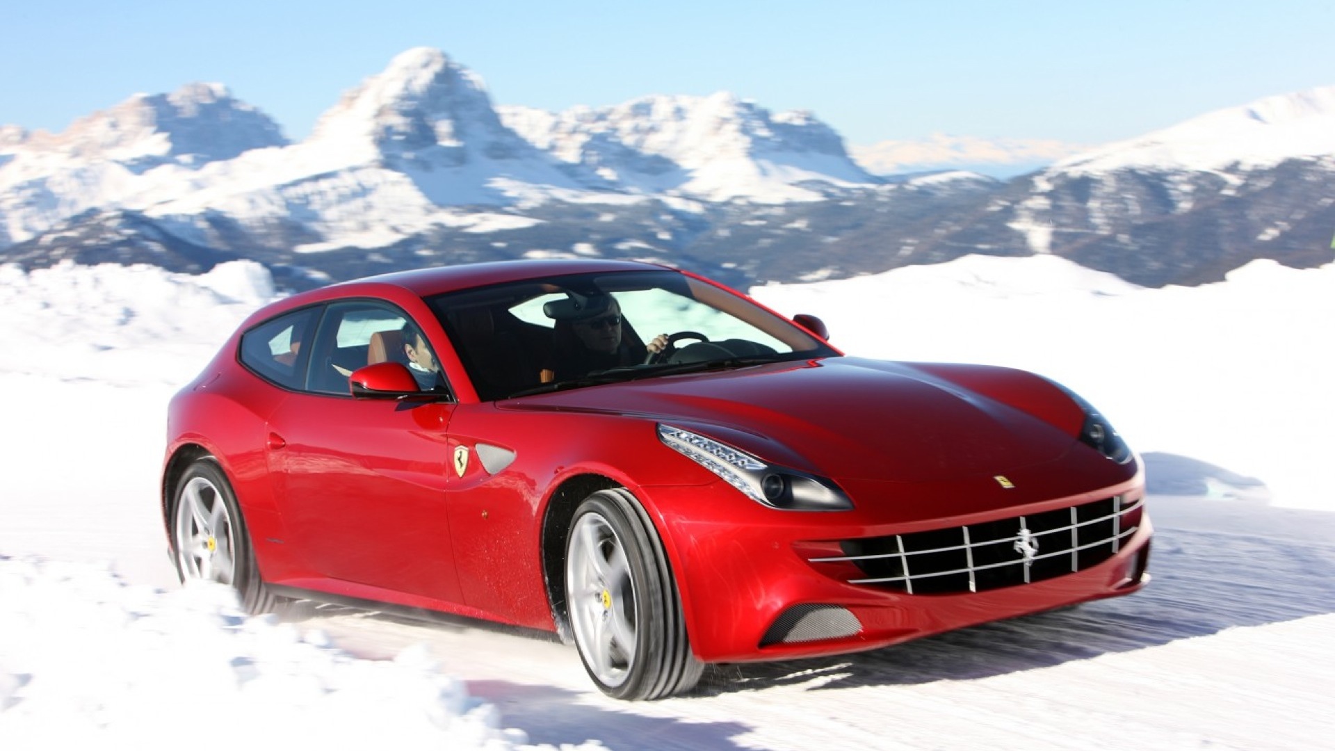 Ferrari-FF-2013-STD-Compare