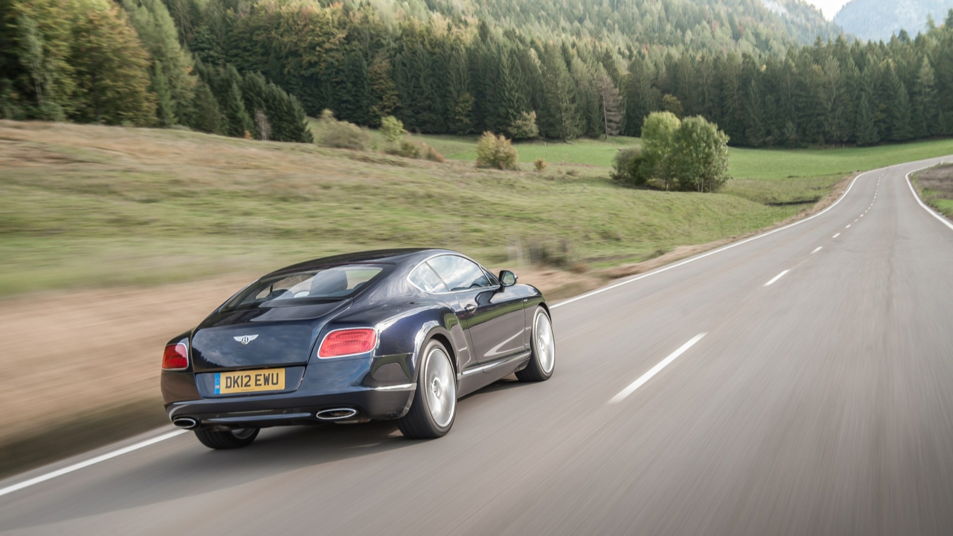 Bentley-Continental-2013-GT-Compare