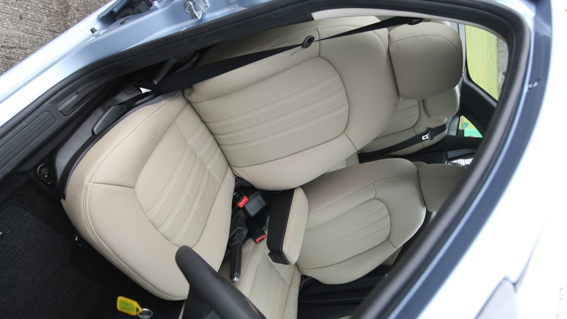 Fiat-Linea-2012-Multijet-Active-Interior
