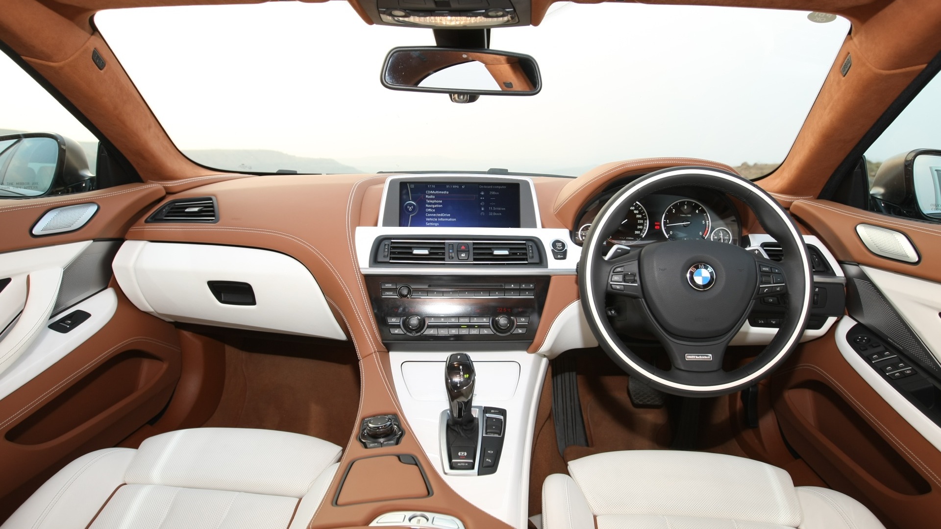 BMW-6-Series-2012-640d Interior