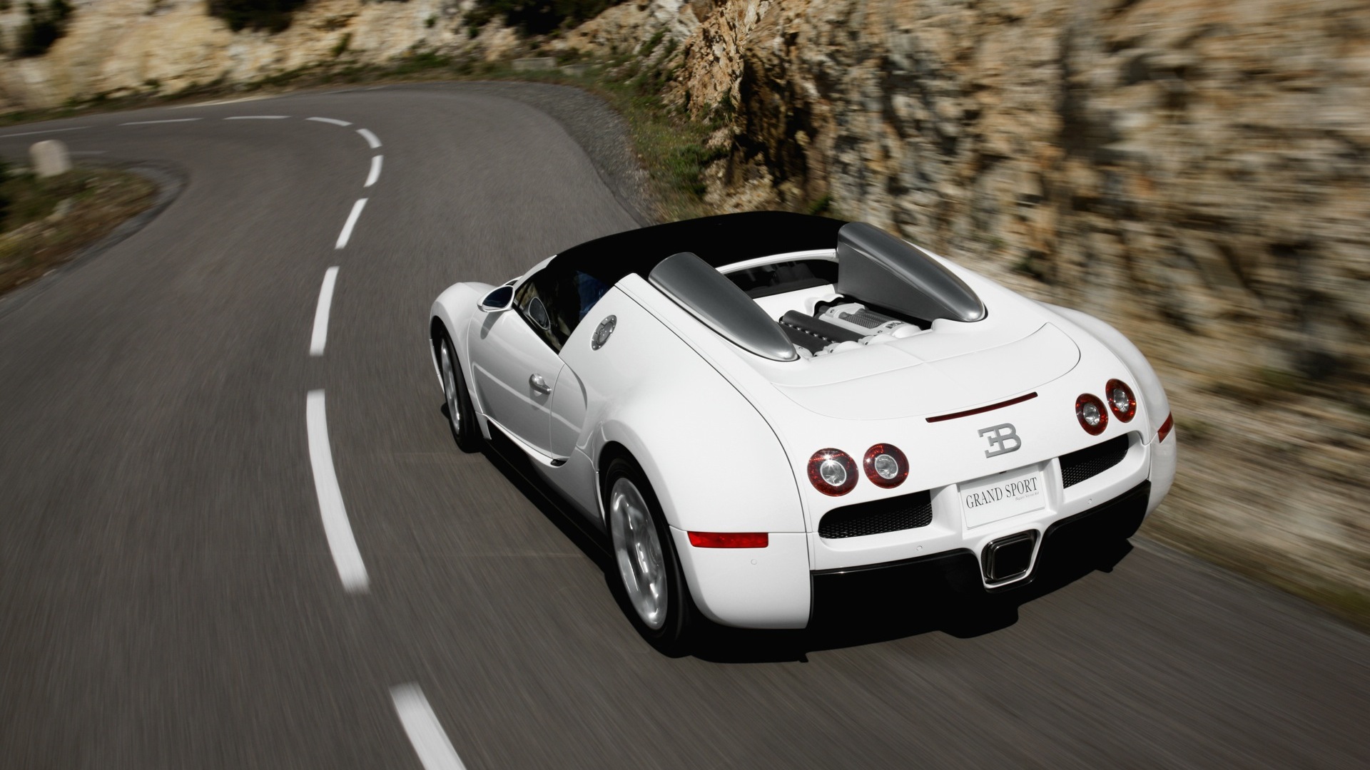 Bugatti  Veyron Exterior