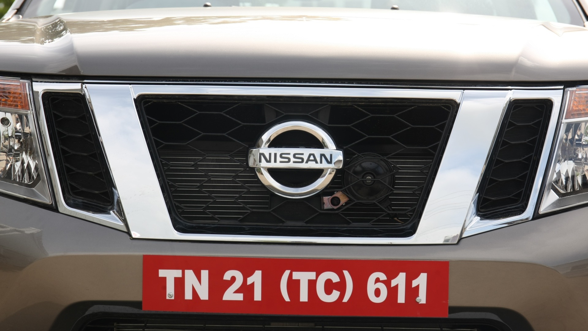 Nissan-Terrano-Exterior