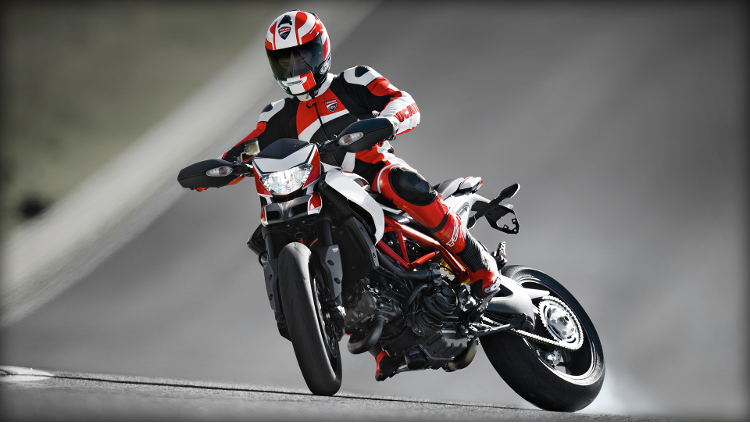 Ducati Hypermotard 821 2013 SP Exterior