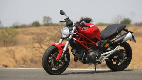 Ducati Monster 795 2015 STD - Price, Mileage, Reviews, Specification ...