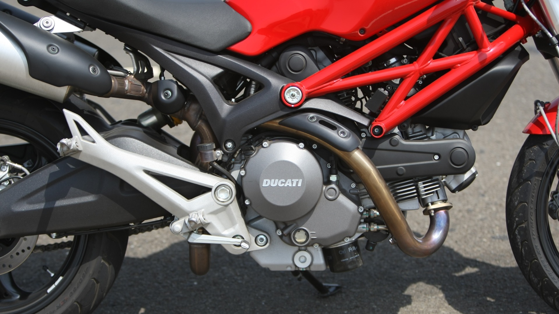 Ducati Monster 795 2013 STD Exterior