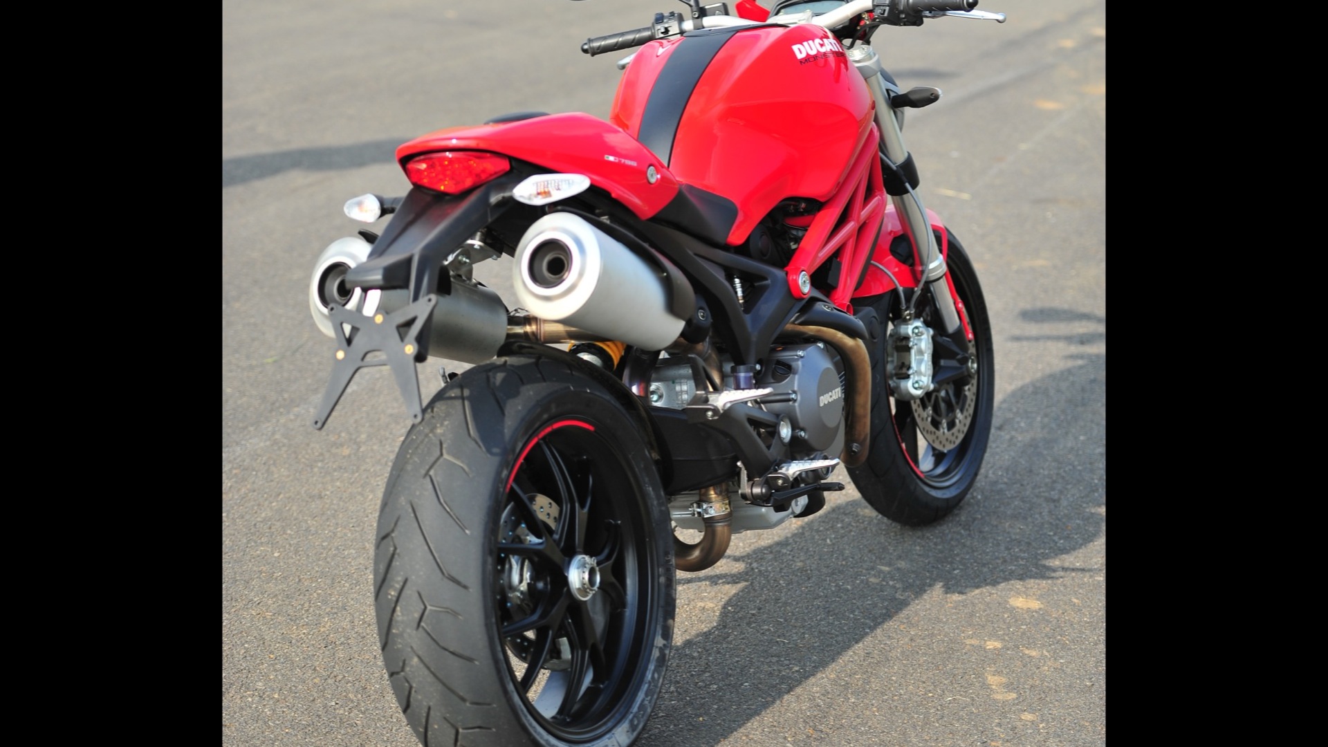 Ducati Monster 796 2013 STD Exterior