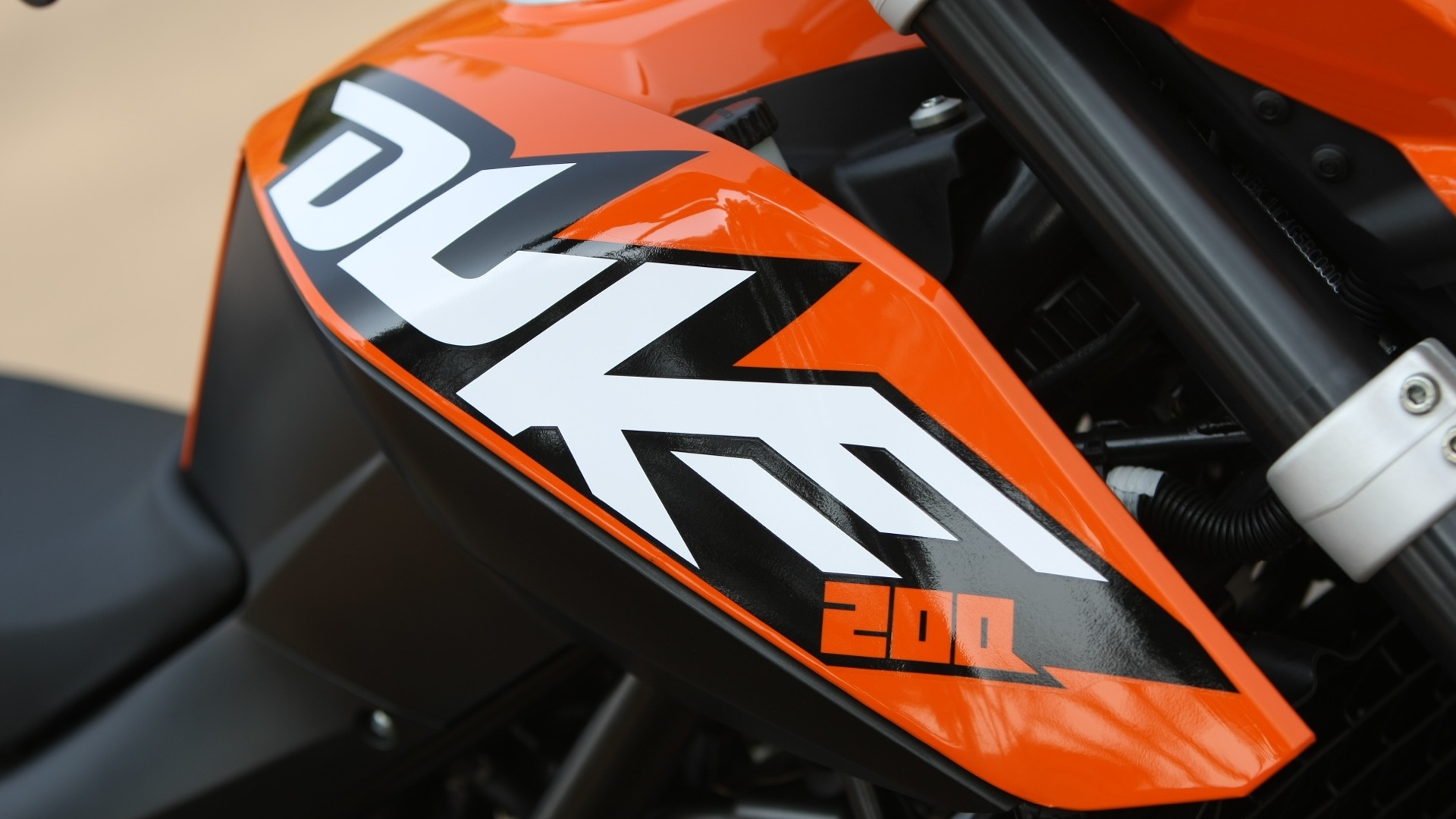 KTM 200 Duke 2013 STD Exterior