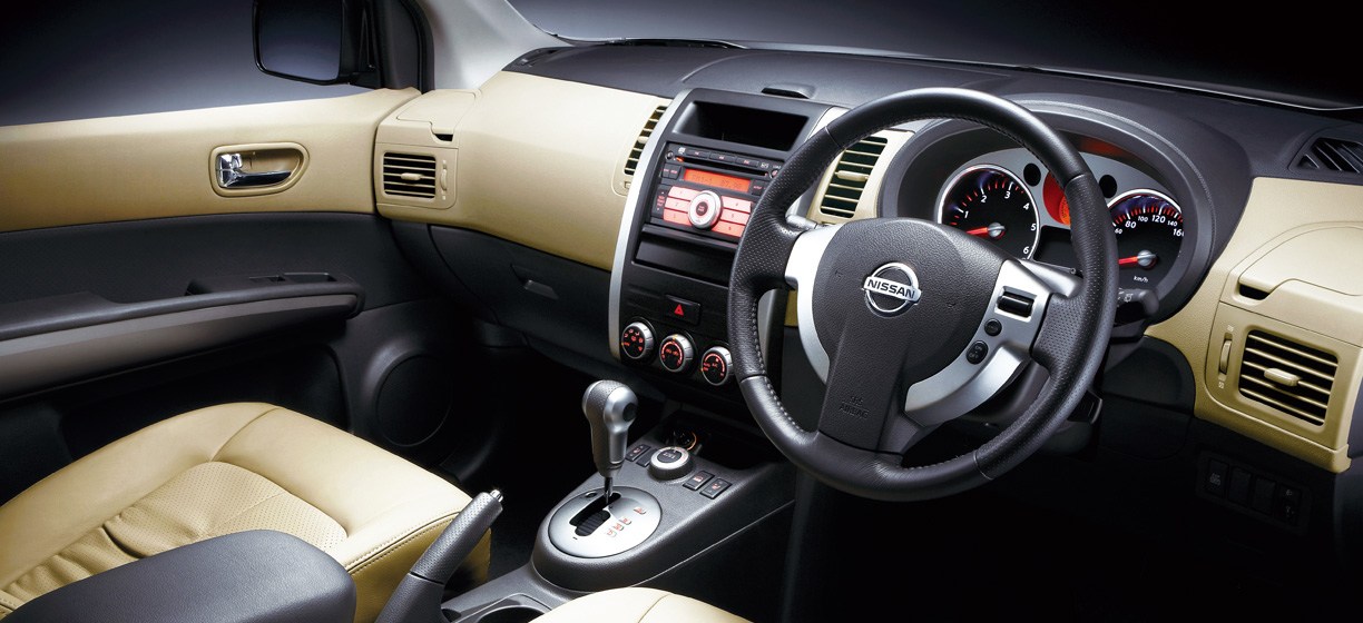 Nissan-xtrail-2013-SLX-MT Exterior