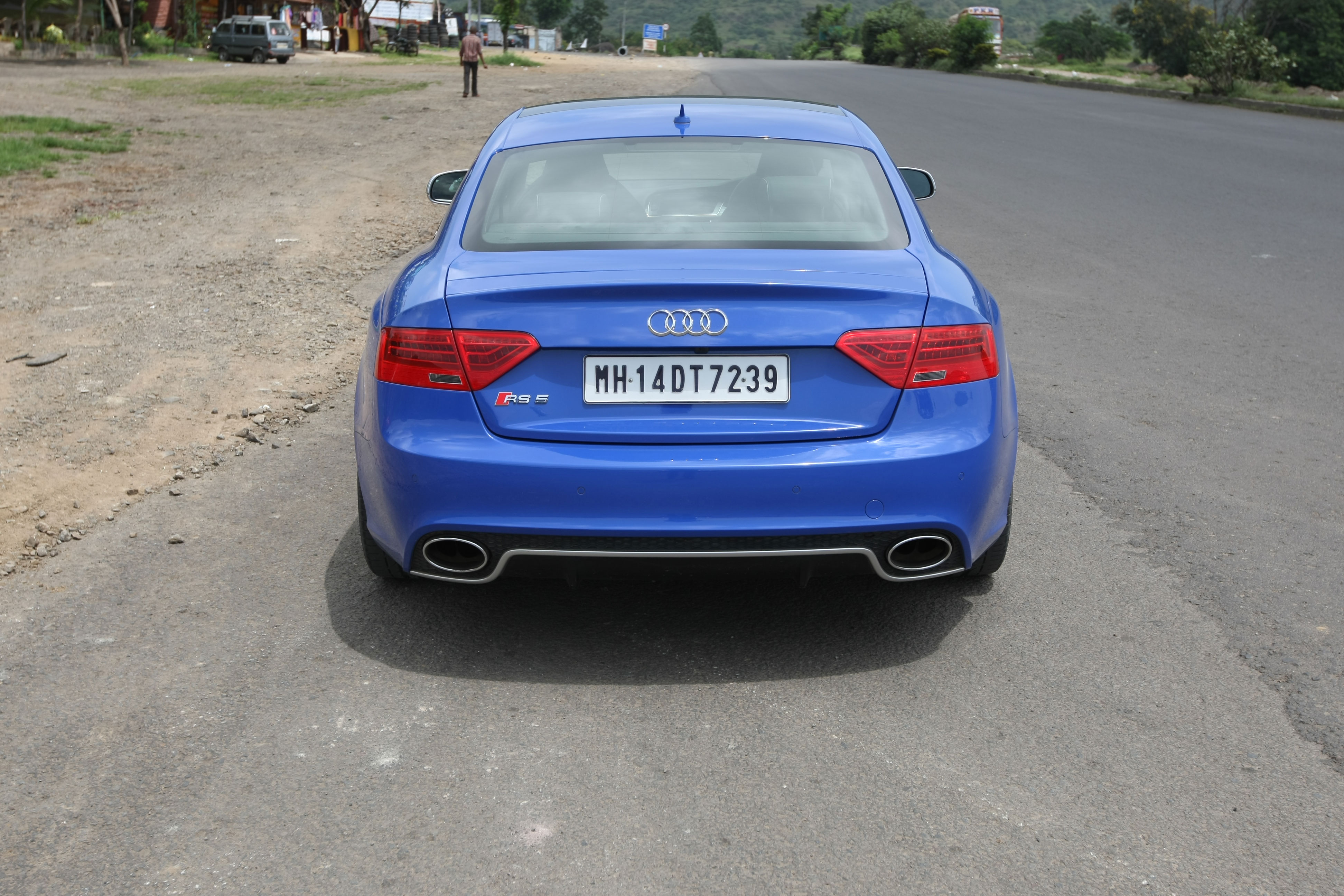 Audi-RS5-2012-STD-Compare