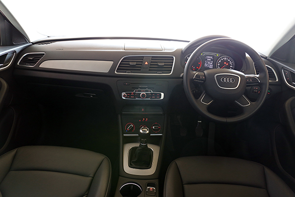 Audi-Q3-S-2013-2.0 TDI-Interior