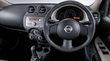 Nissan Micra Active 2013 XE Interior
