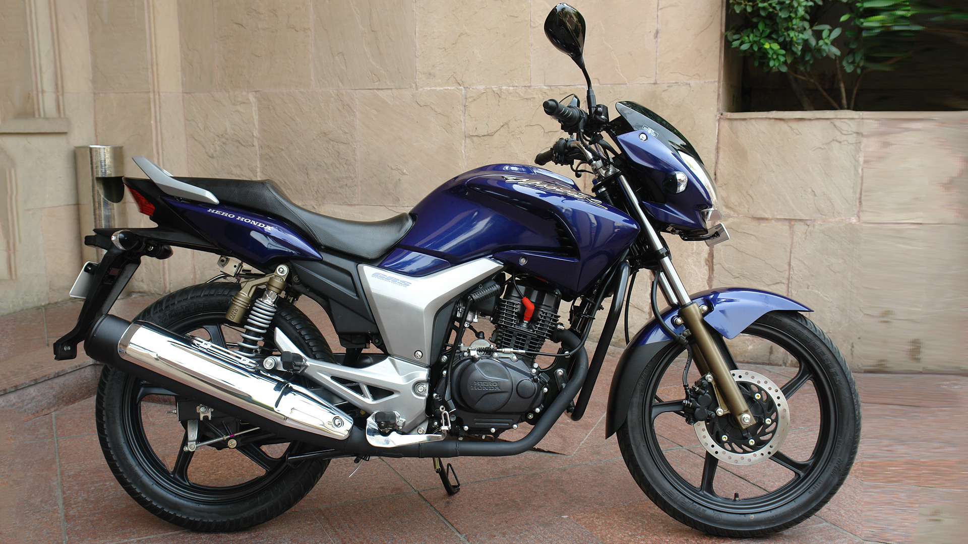 Hero Hunk 2013 Double Disc Price Mileage Reviews