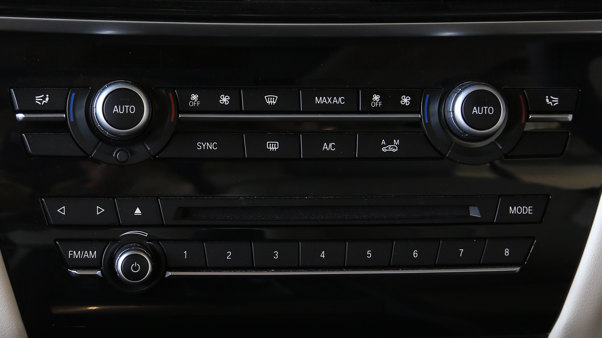 BMW-X5-2014-xDrive30d Interior