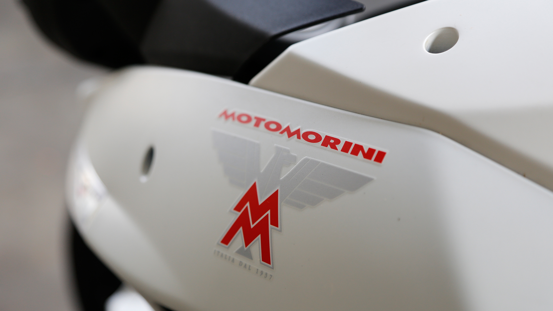 Moto Morini Granpasso 1200  2014 Exterior