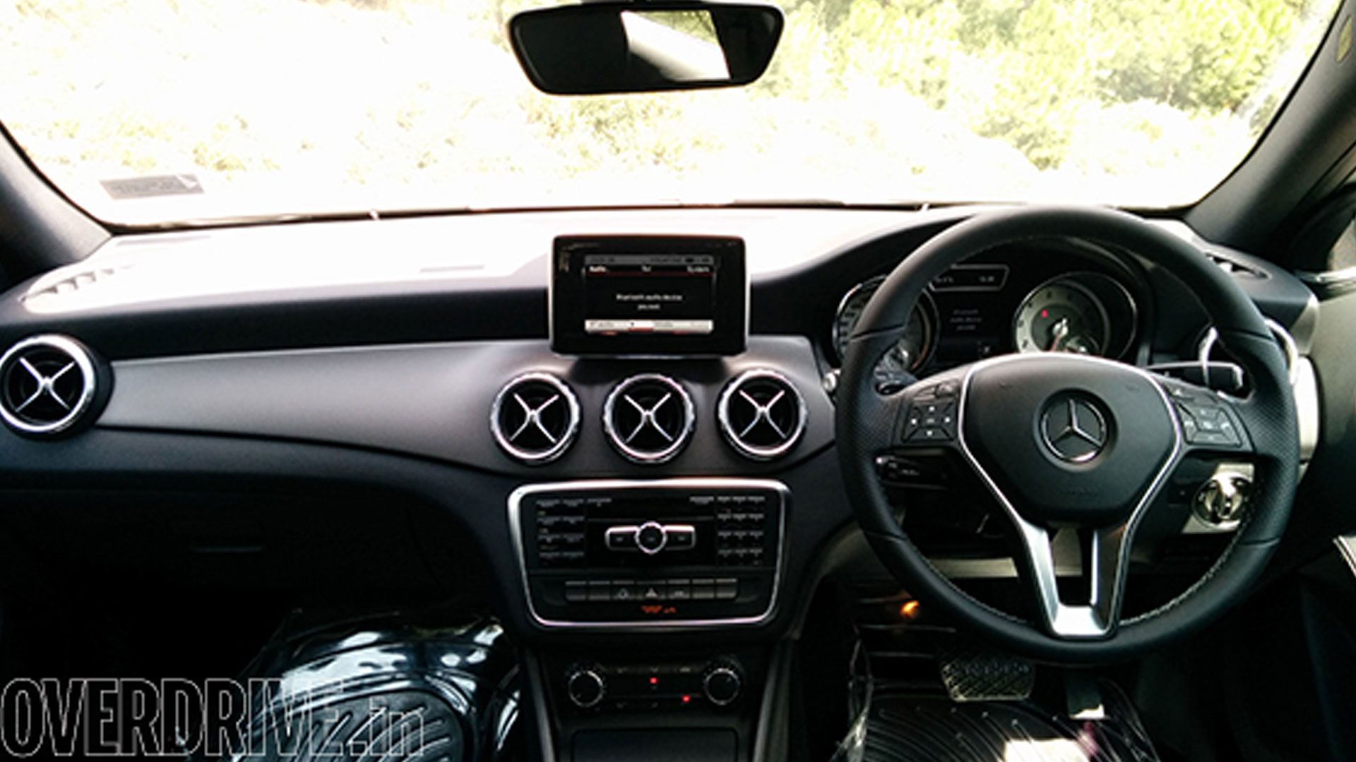 Mercedesbenz-gla-2014-200 Exterior