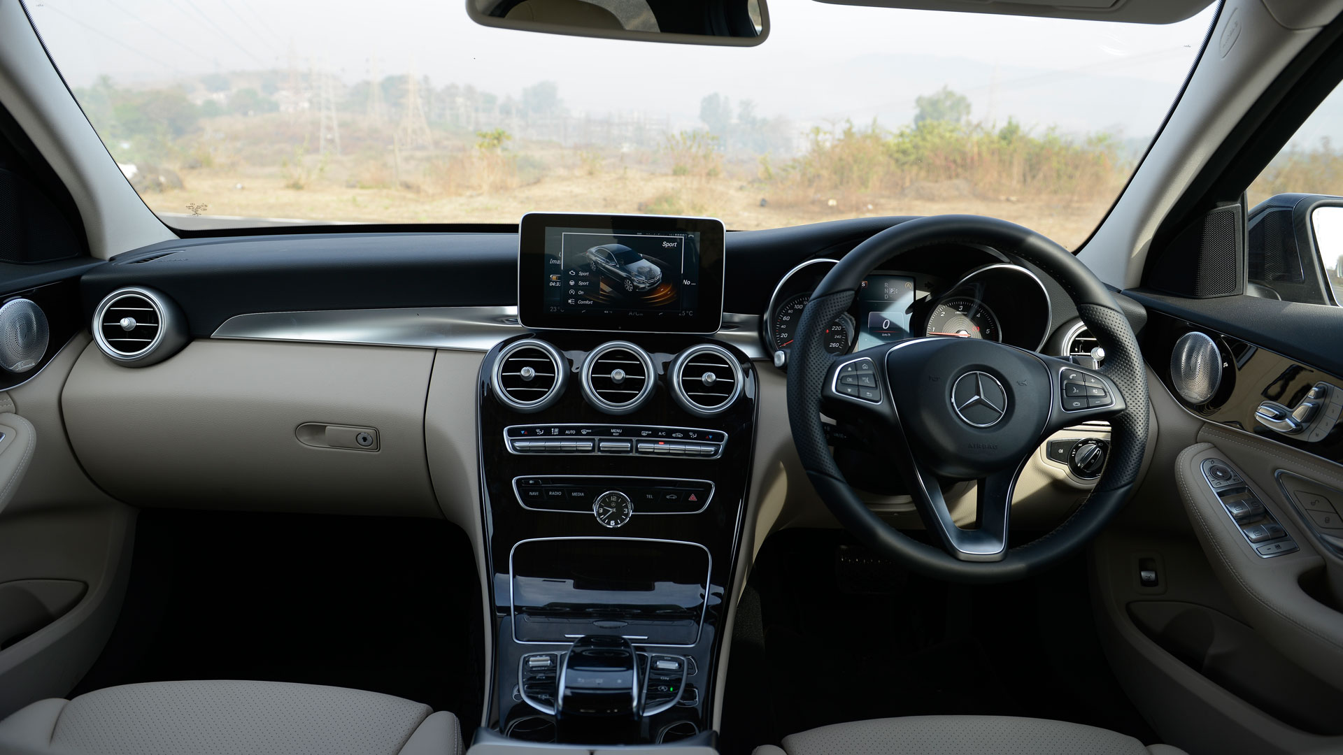 Mercedesbenz-cclass-2015-C 220 CDI Style Compare