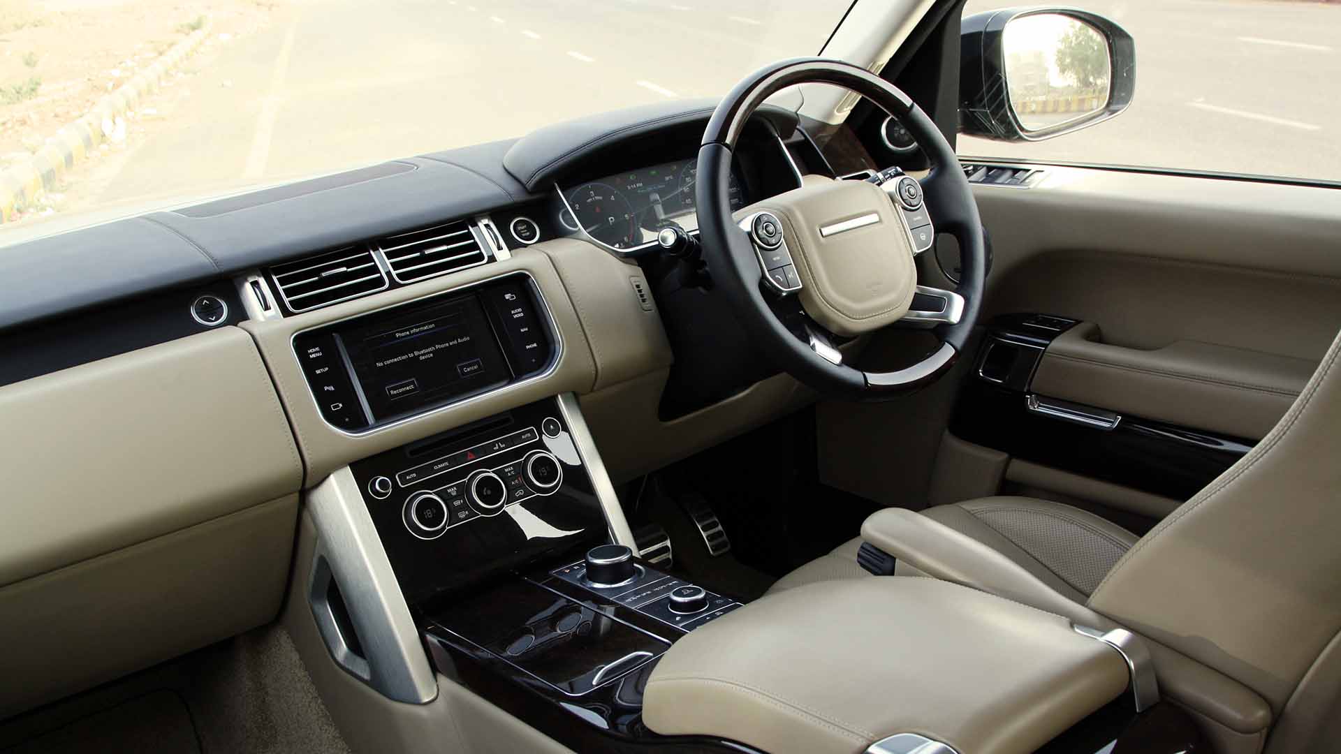 Land Rover range rover 2014 SDV8 LWD Interior