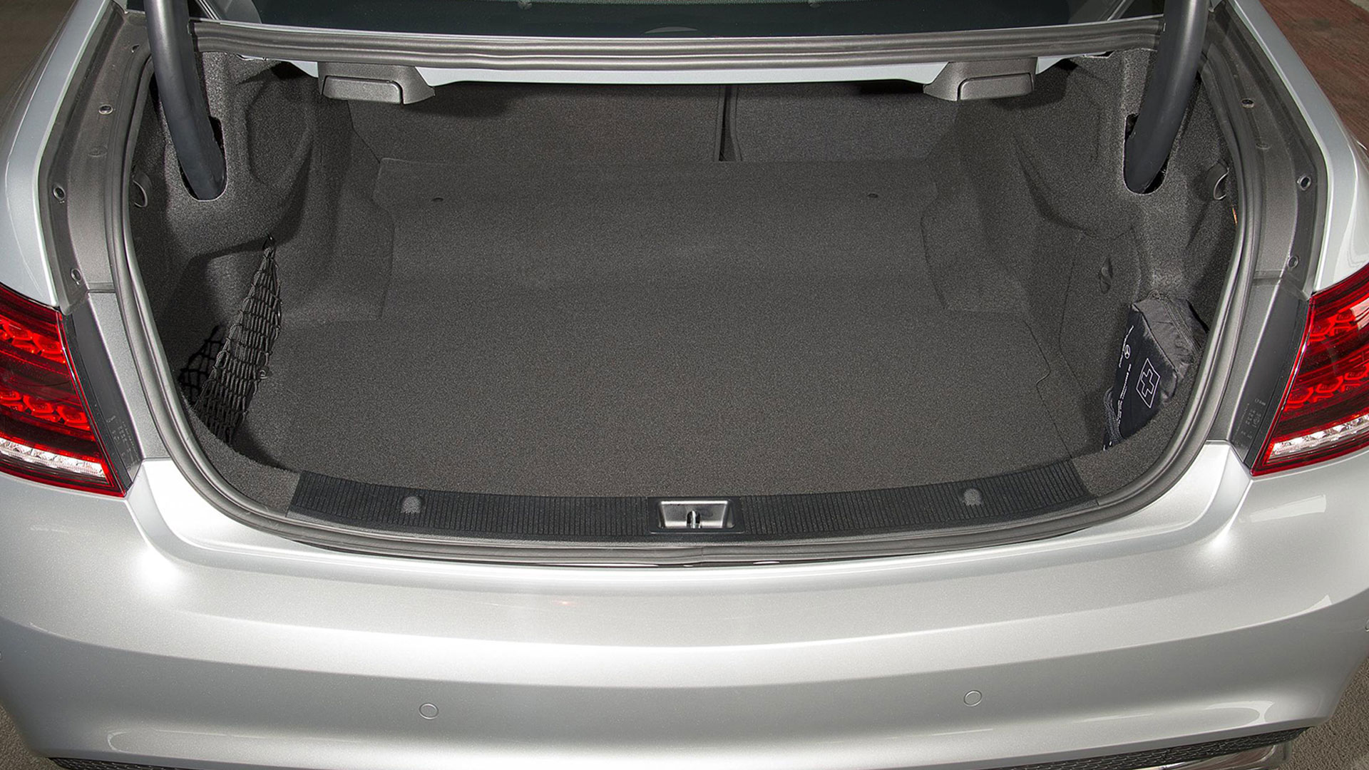 Mercedesbenz-eclass-2015-E 400 Cabriolet Interior