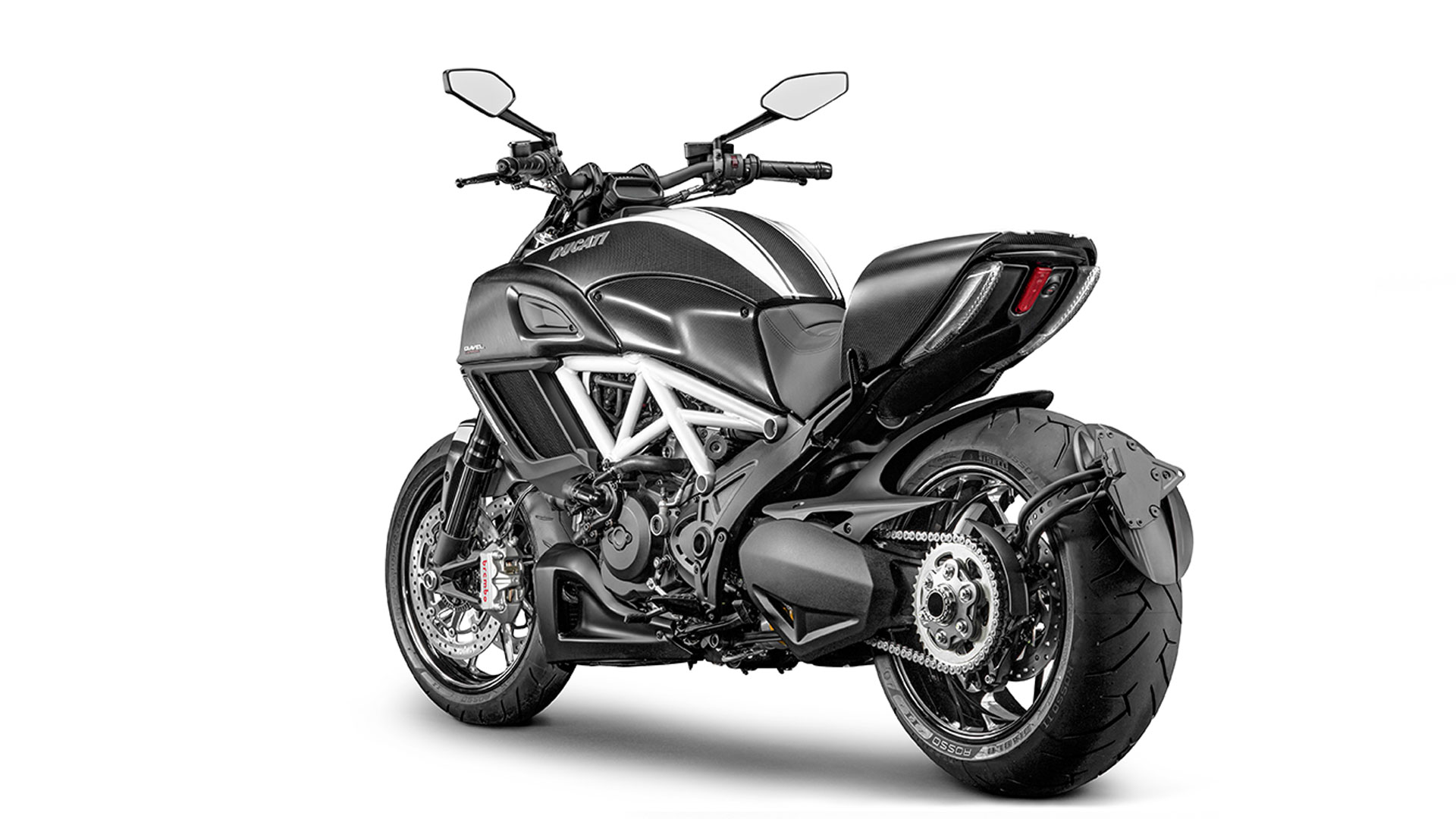 Ducati Diavel 2015 STD Compare