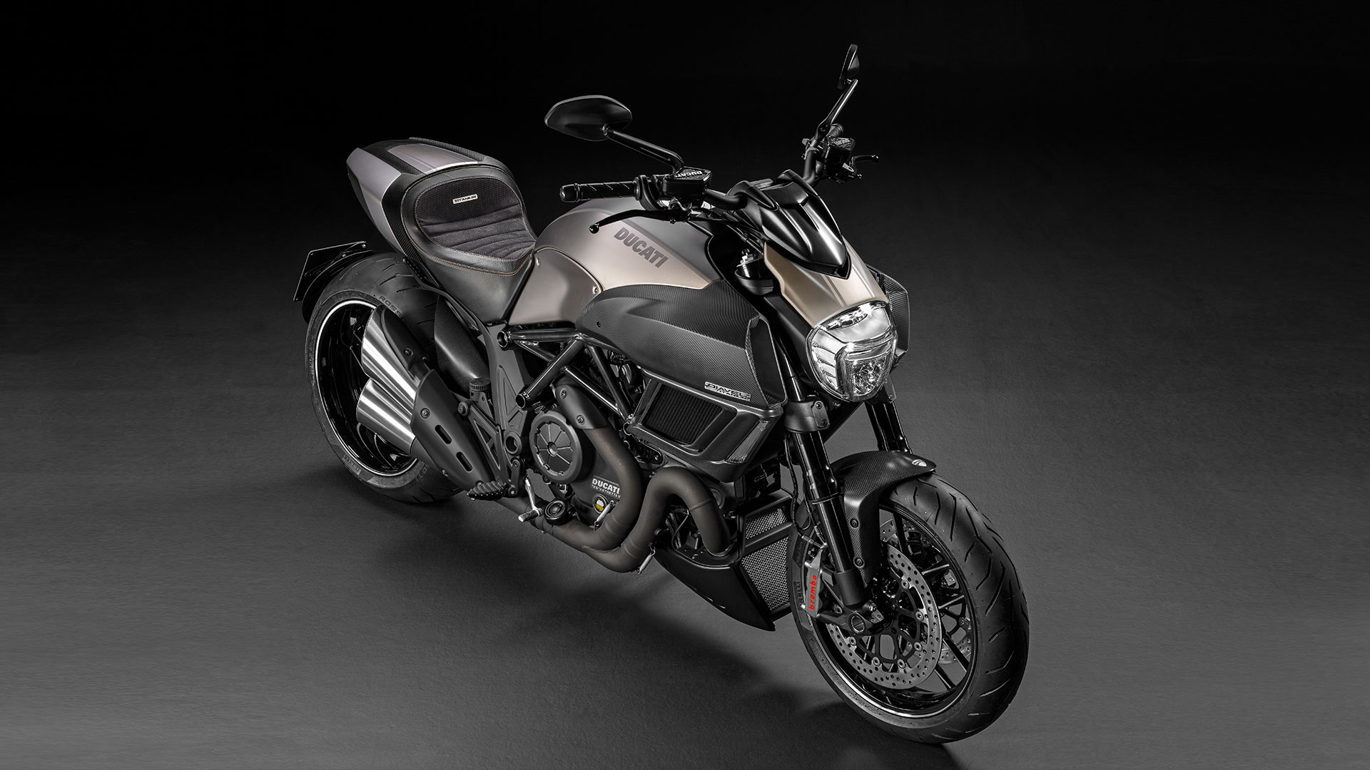 Ducati Diavel 2015 STD