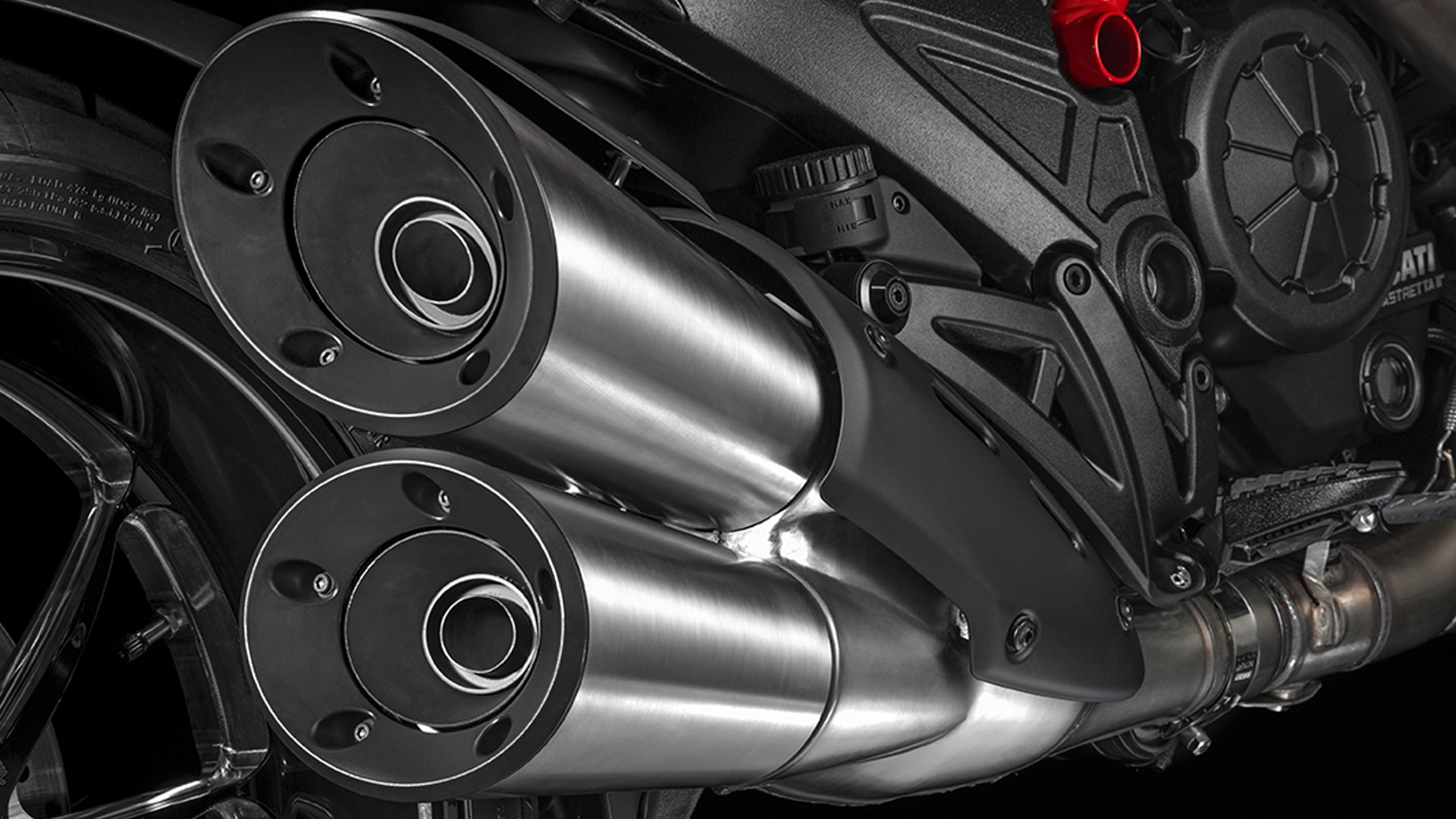 Ducati Diavel 2015 STD