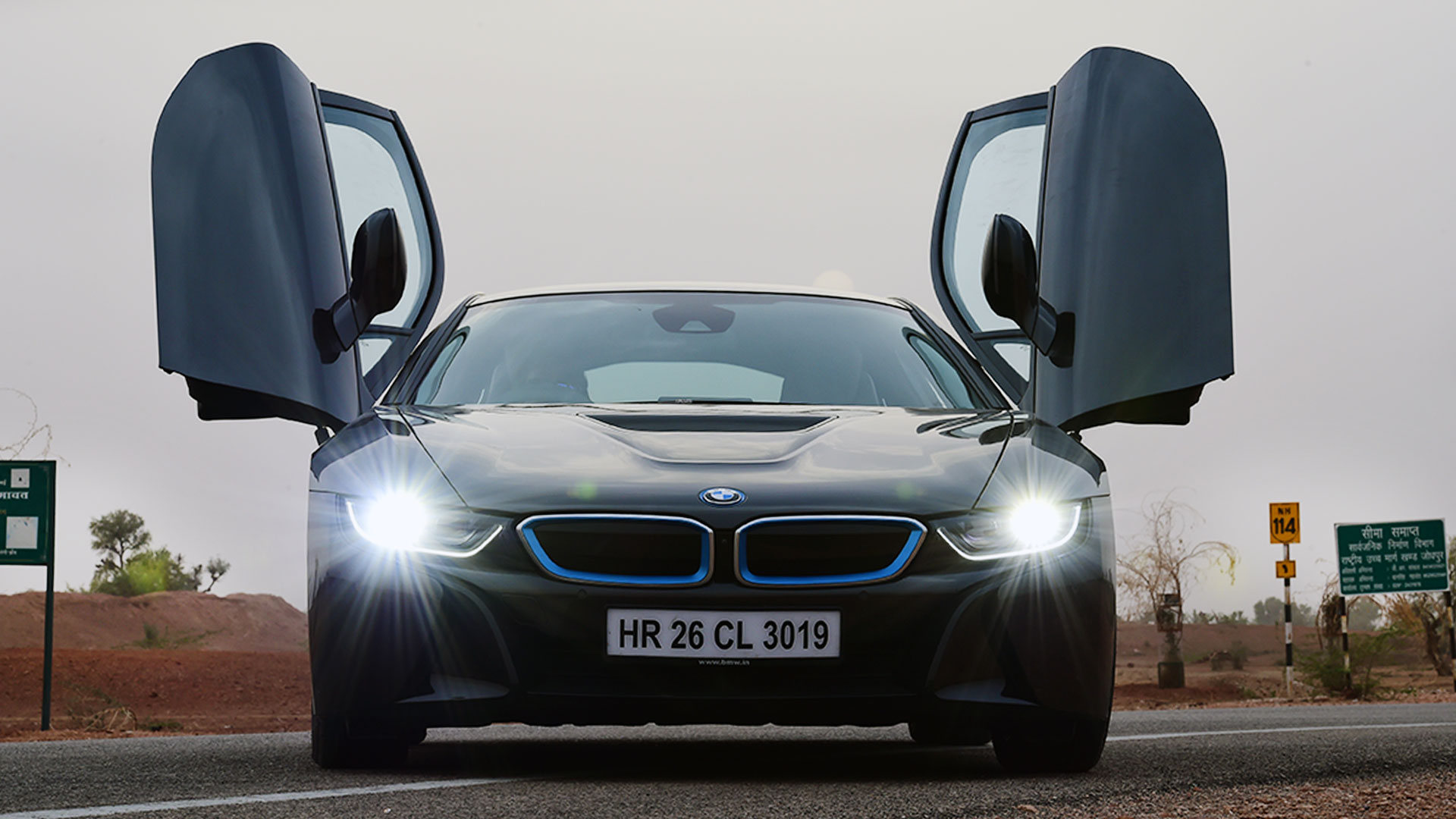 BMW-i8-2015-STD Exterior
