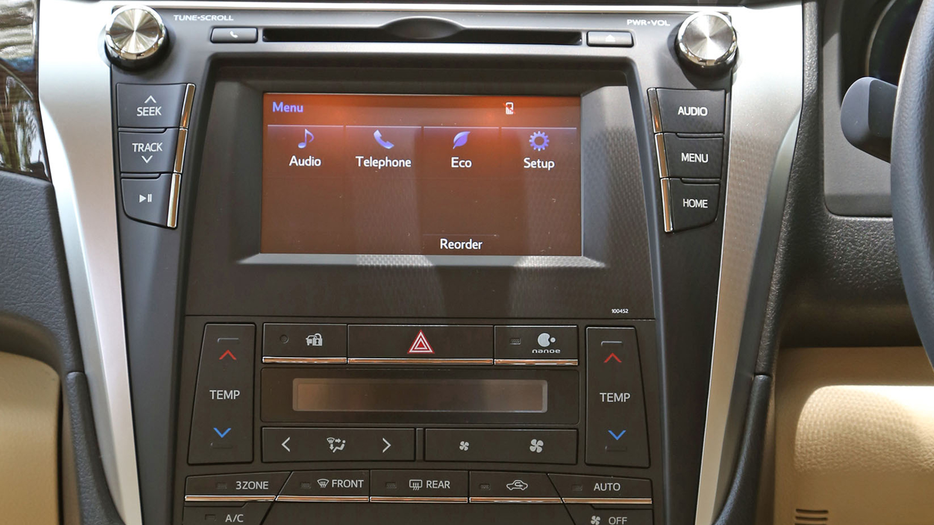 Toyota Camry 2015 Hybrid Interior