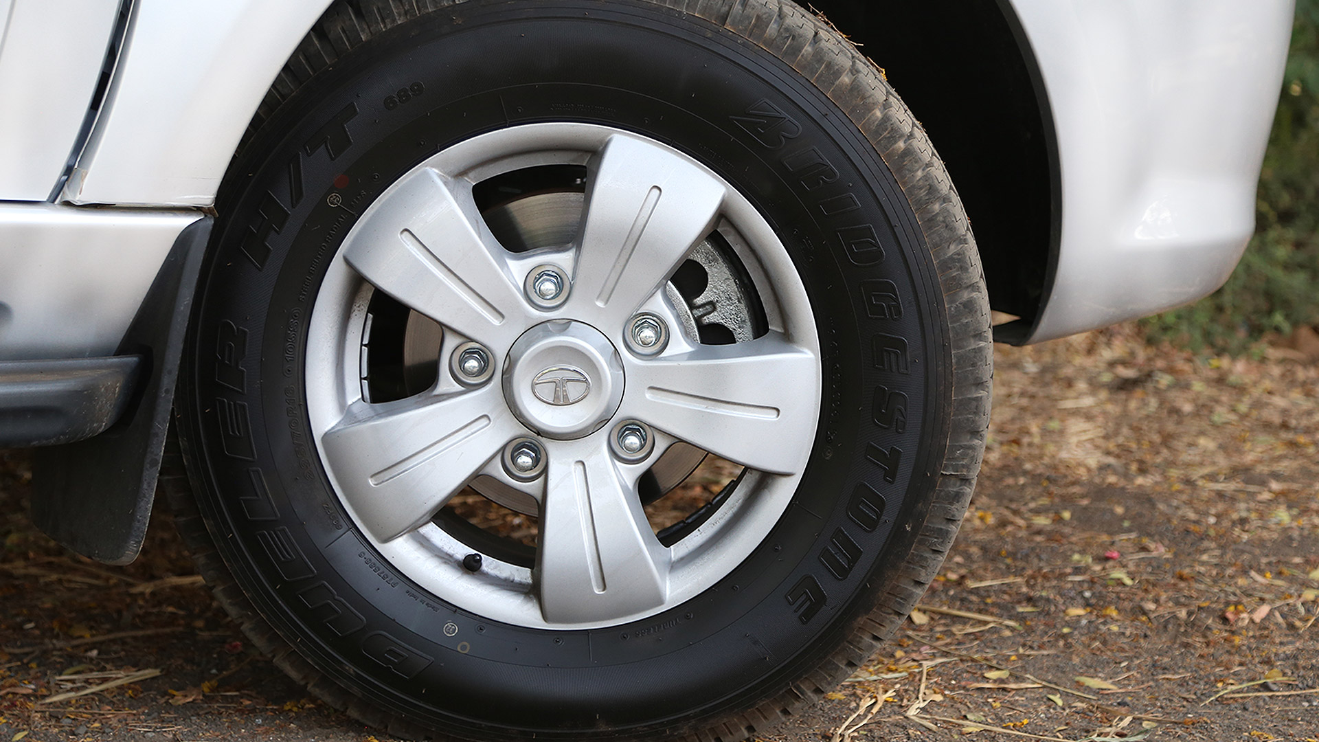 safari storme 17 inch alloy wheels