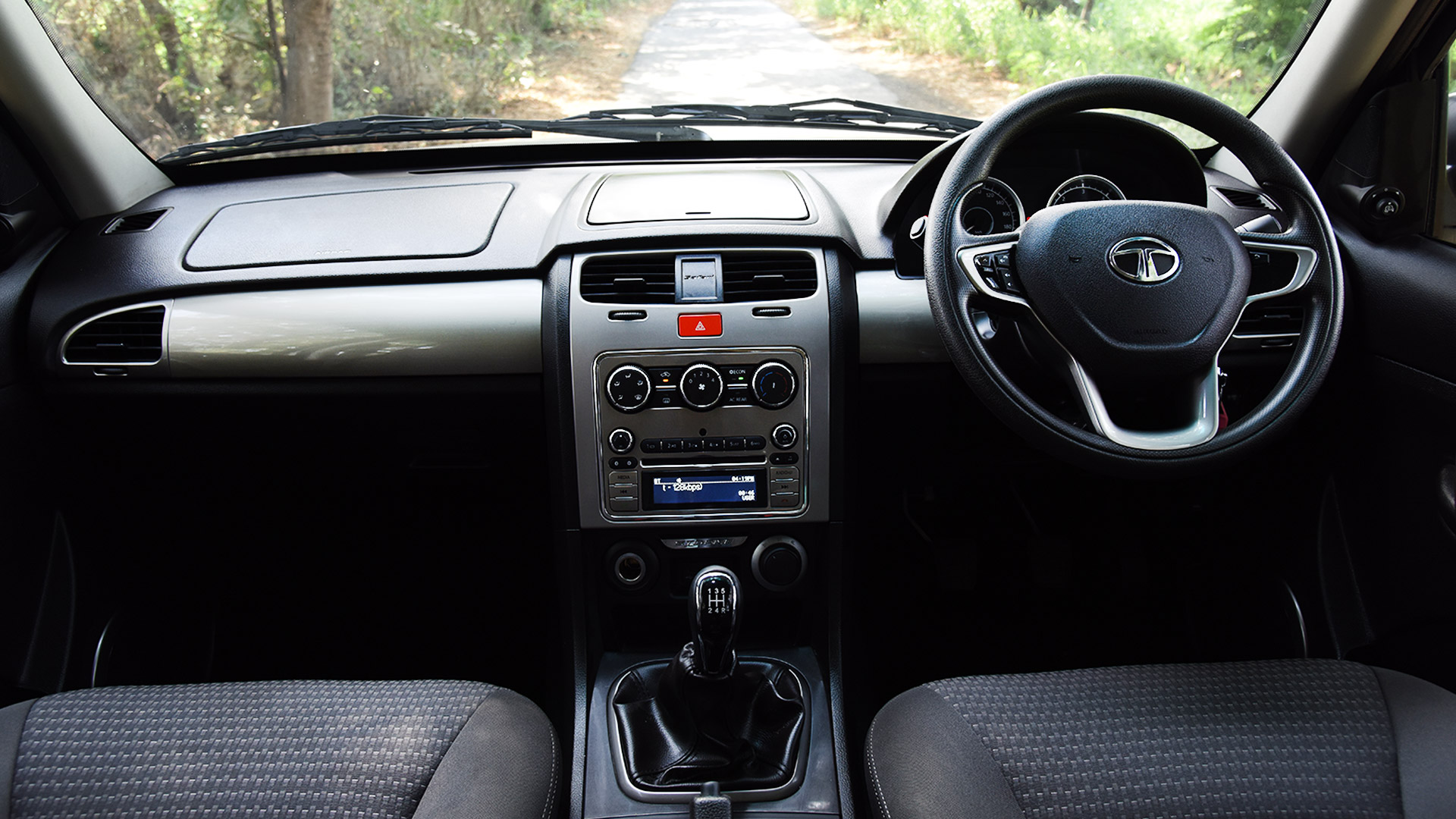 Tata Safari Storme 2015 Vx Bs4 4x4 Interior Car Photos