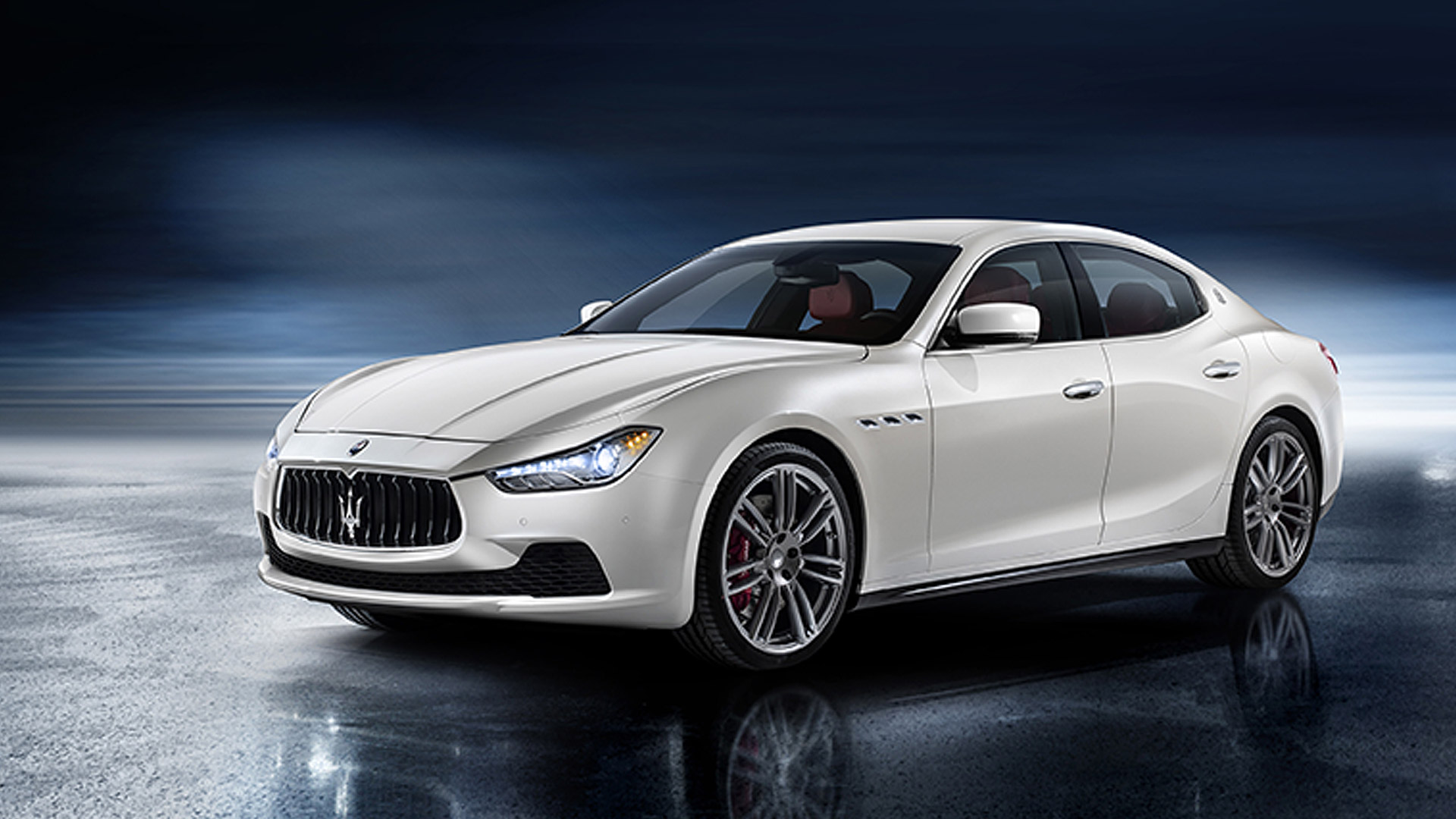 Maserati Ghibli 2015 STD Compare