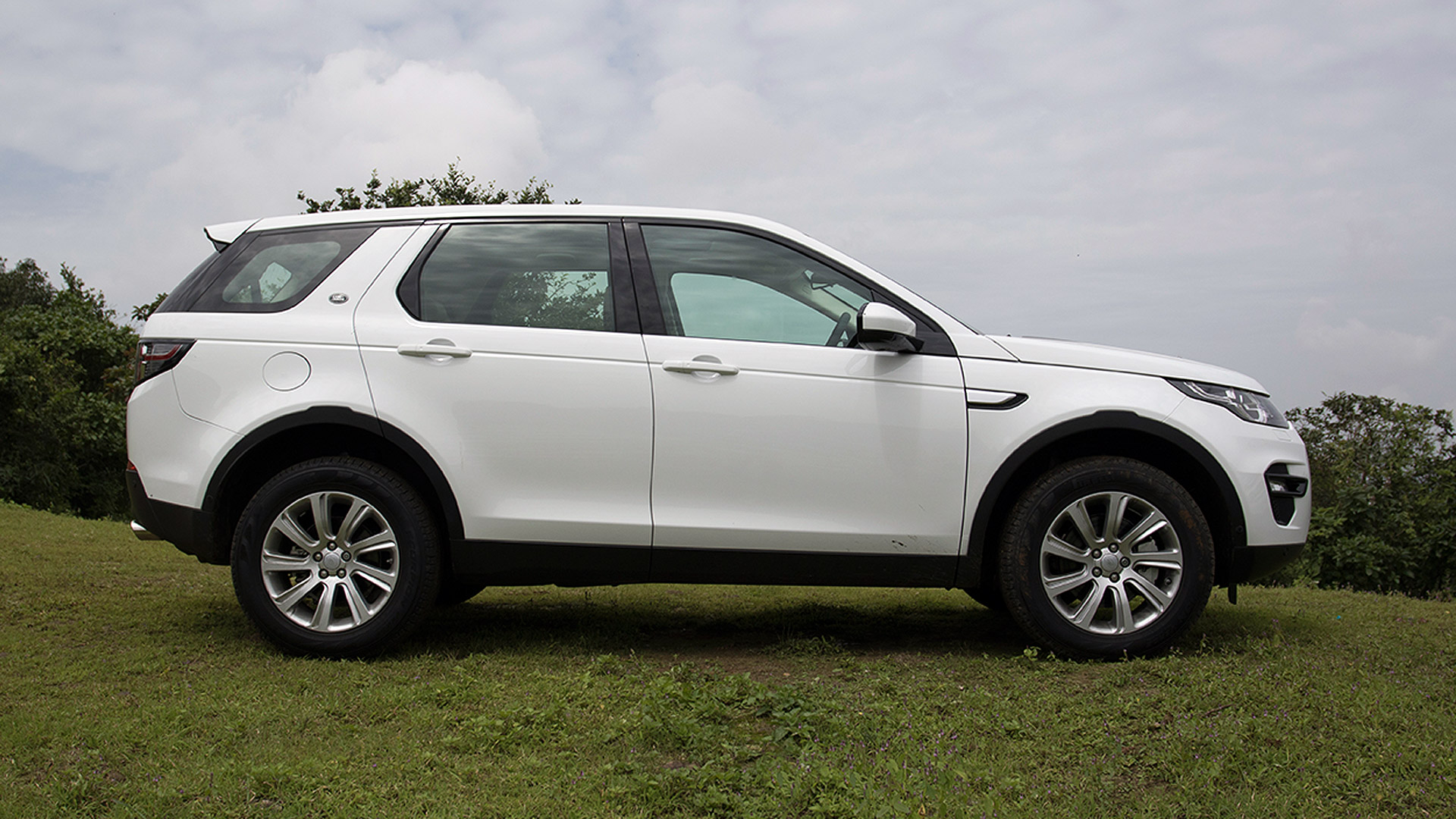 Land Rover Discovery Sport 2015 HSE Exterior