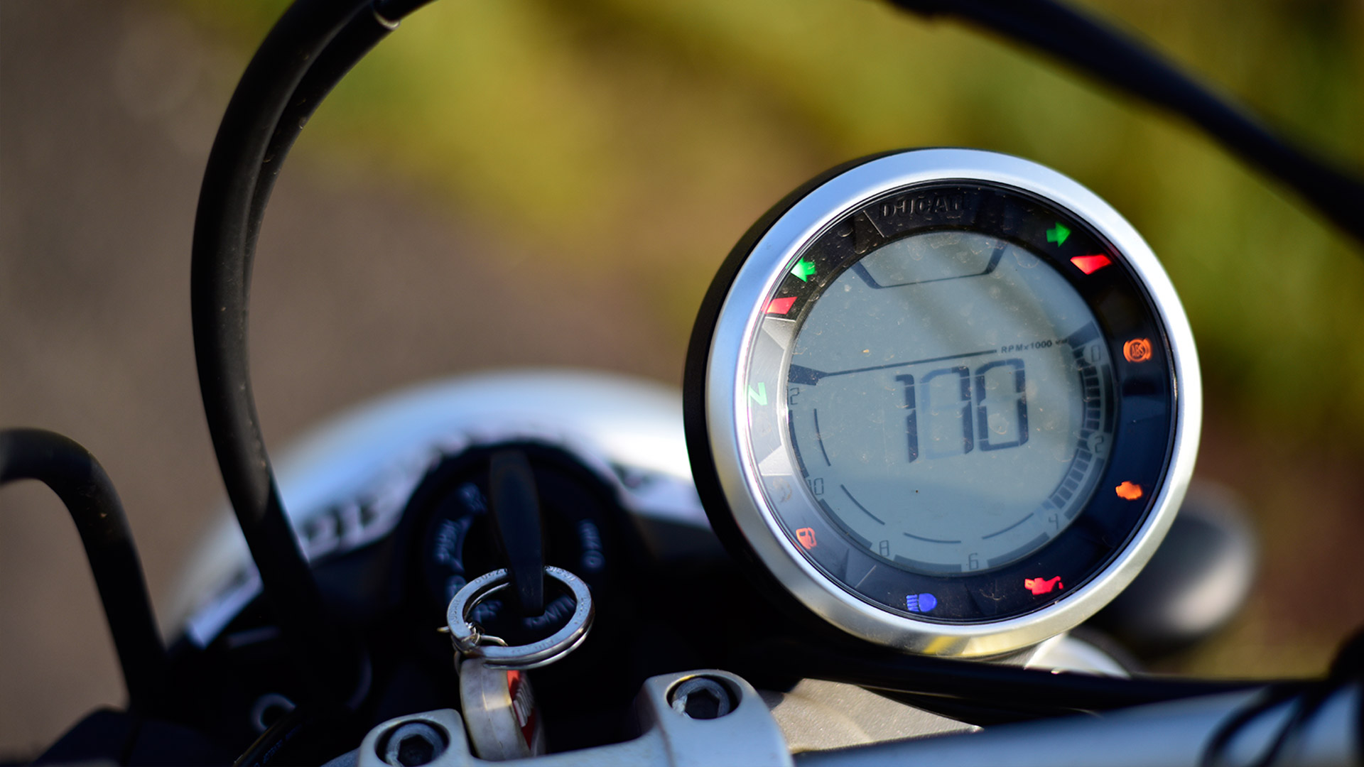 Ducati Scrambler 2015 Icon Comparo