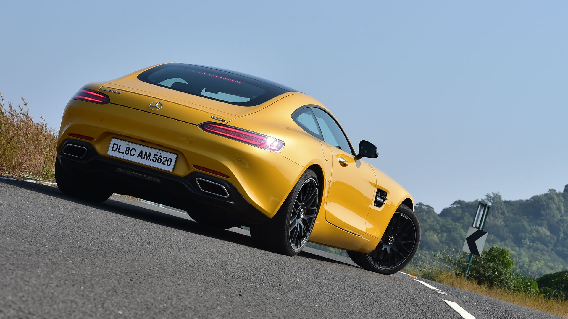 Mercedes benz AMG GT 2015 S Compare