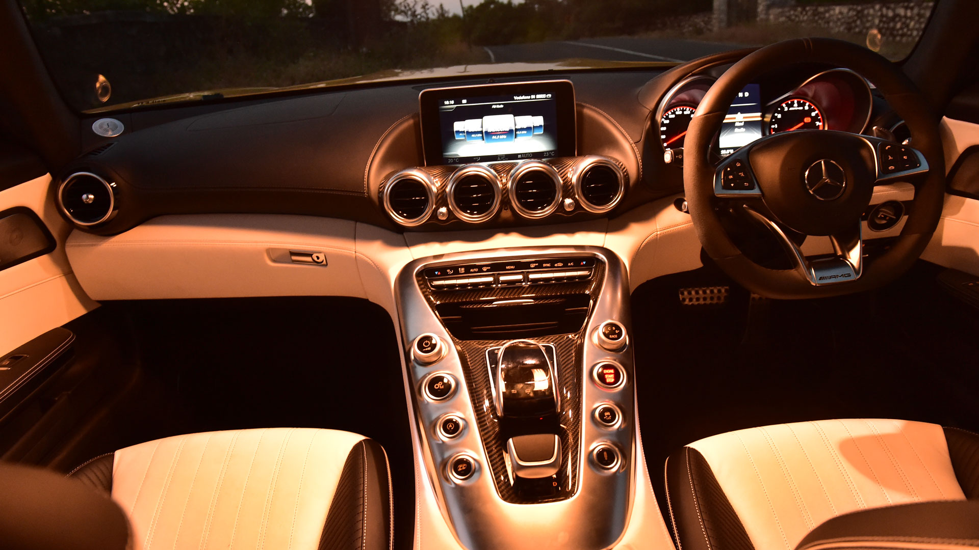 Mercedes benz AMG GT 2015 S Interior