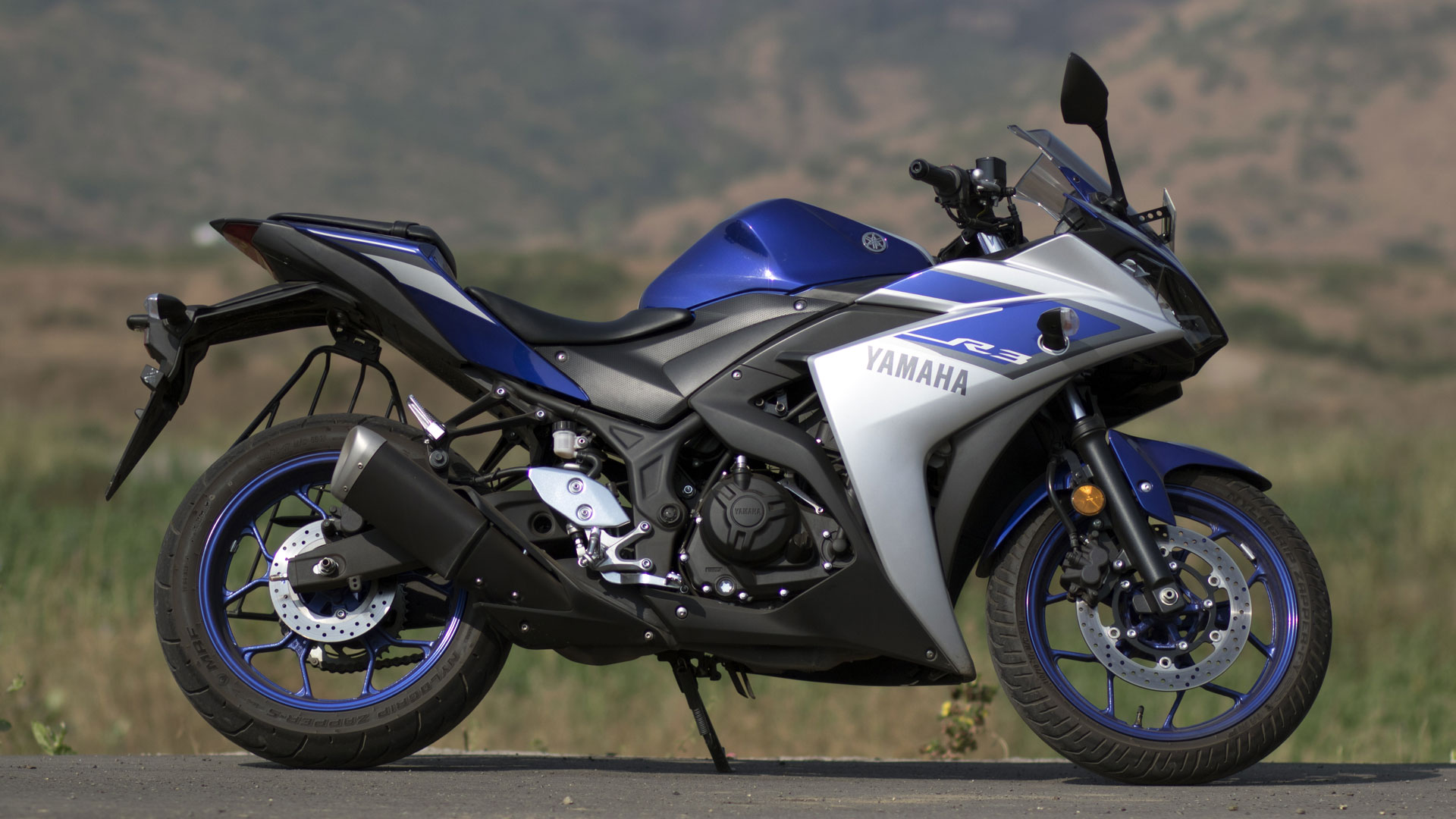 Yamaha YZF-R3 2015 STD